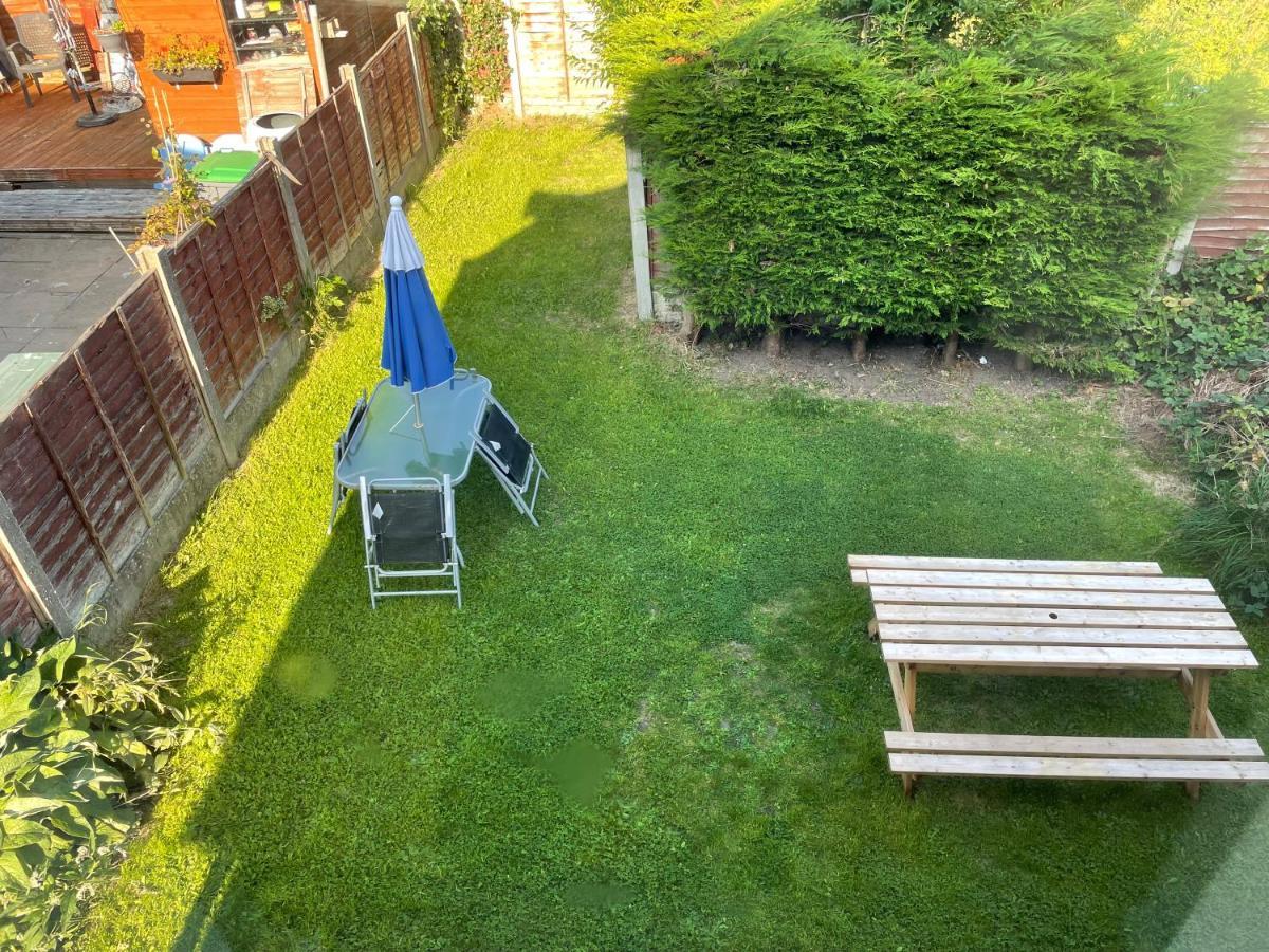 Leavesley Holiday Home Blackpool Luaran gambar